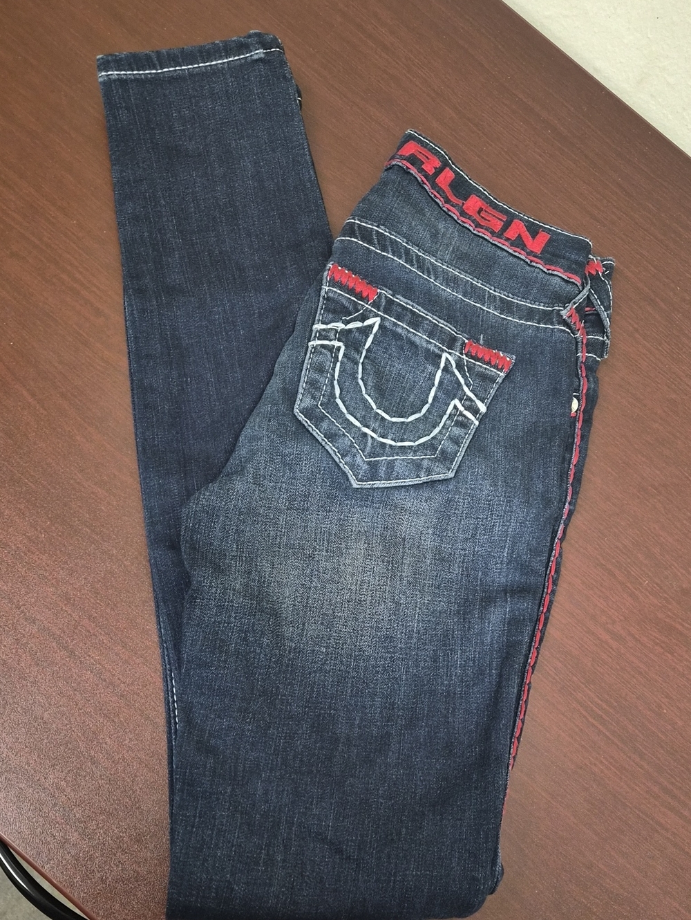 True Religion Women’s Dark Blue Skinny Jeans with Red Trim | Size 24